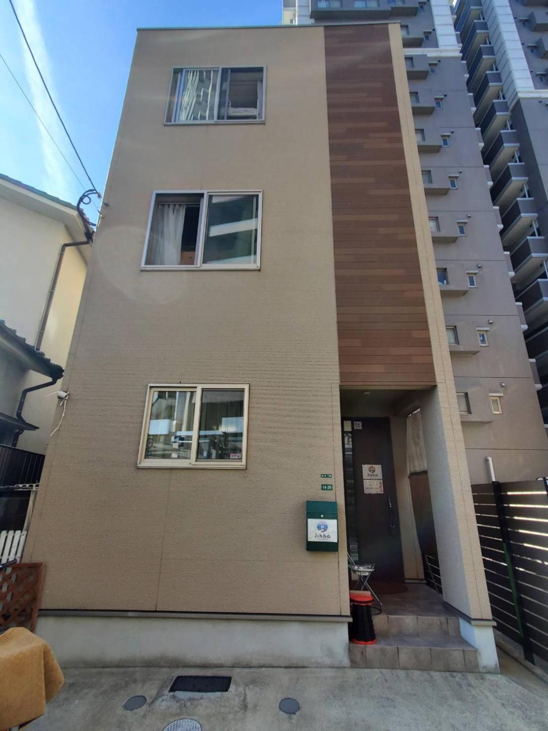 Fukuoka Guest House Jikka Exterior photo